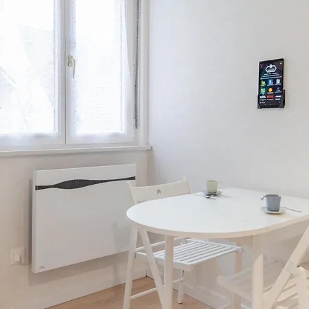 Апартаменты Travel Homes - Grand Rue, Petite Venise - Compact & Cosy - Lit Mural Кольмар